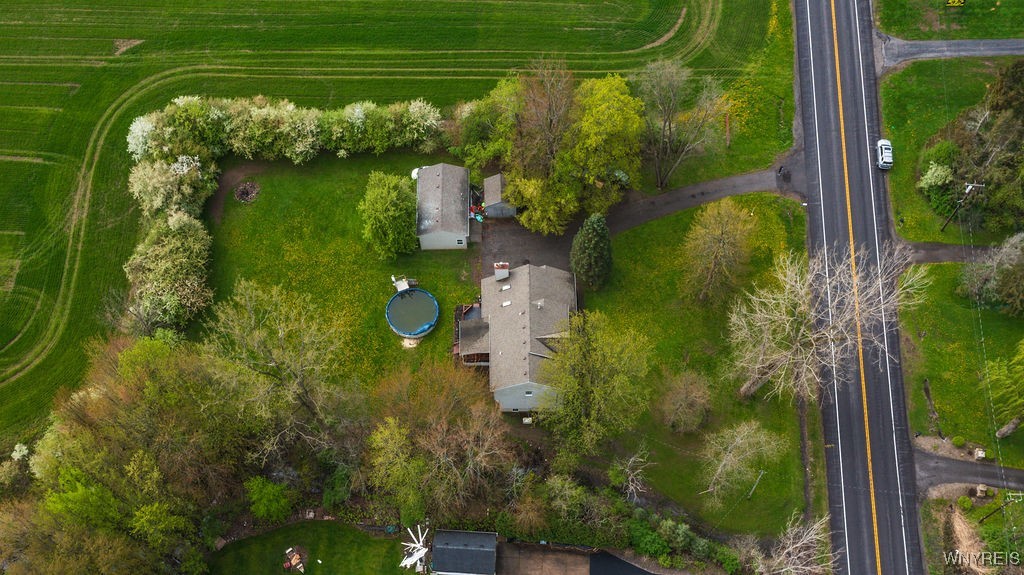 621 Transit Road, Elma, New York image 11