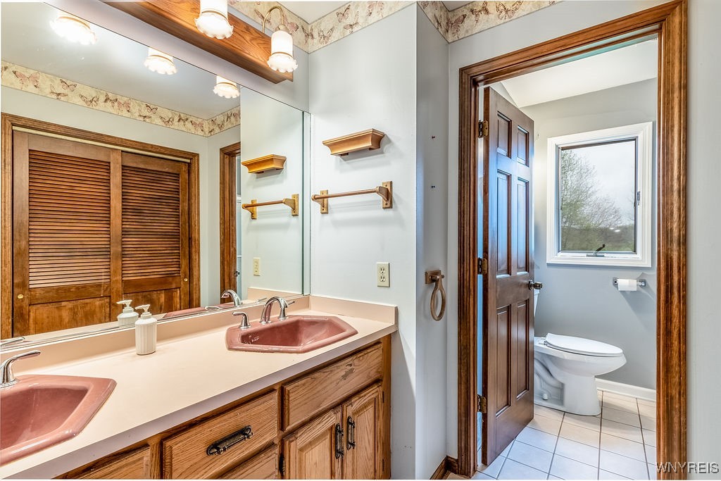 621 Transit Road, Elma, New York image 34
