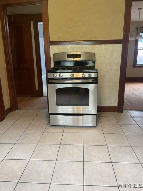 Tiny photo for 46 Kirkwood Drive, West Seneca, NY 14224 (MLS # B1648556)