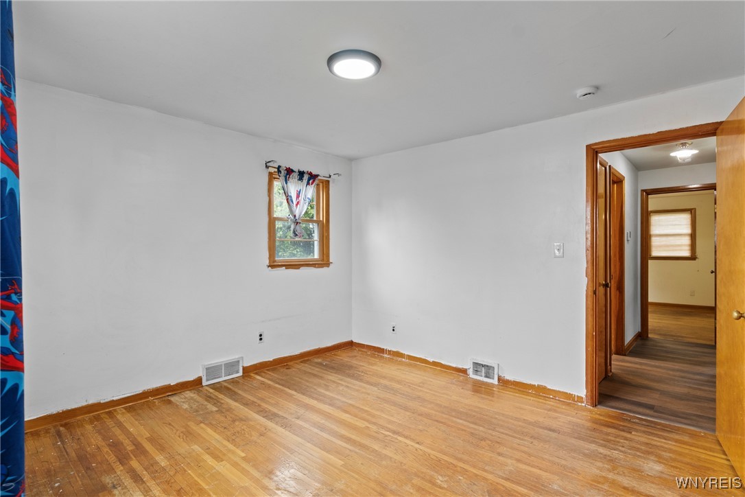 36 Floral Place, Cheektowaga, New York image 17