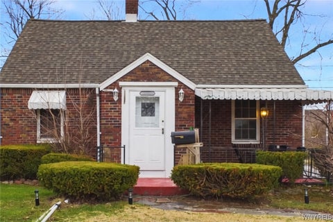 Homes For Sale - 4305 Union Road<br/> Cheektowaga, NY 14225