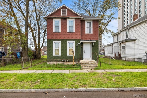 Multifamily For Sale - 919 Cedar Avenue<br/> Niagara Falls, NY 14301