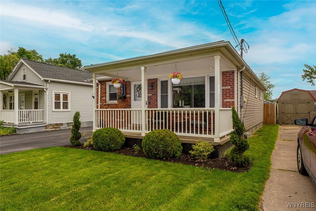 157 73rd Street, Niagara Falls, New York image 3