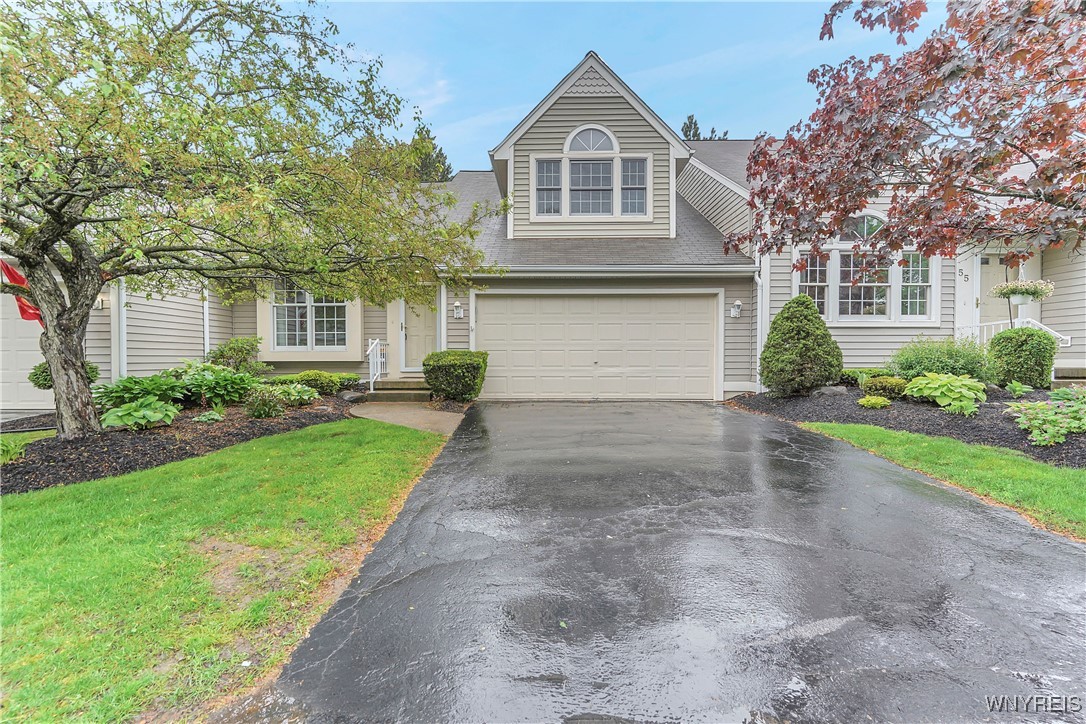 54 Sawmill Court, Elma, New York image 1