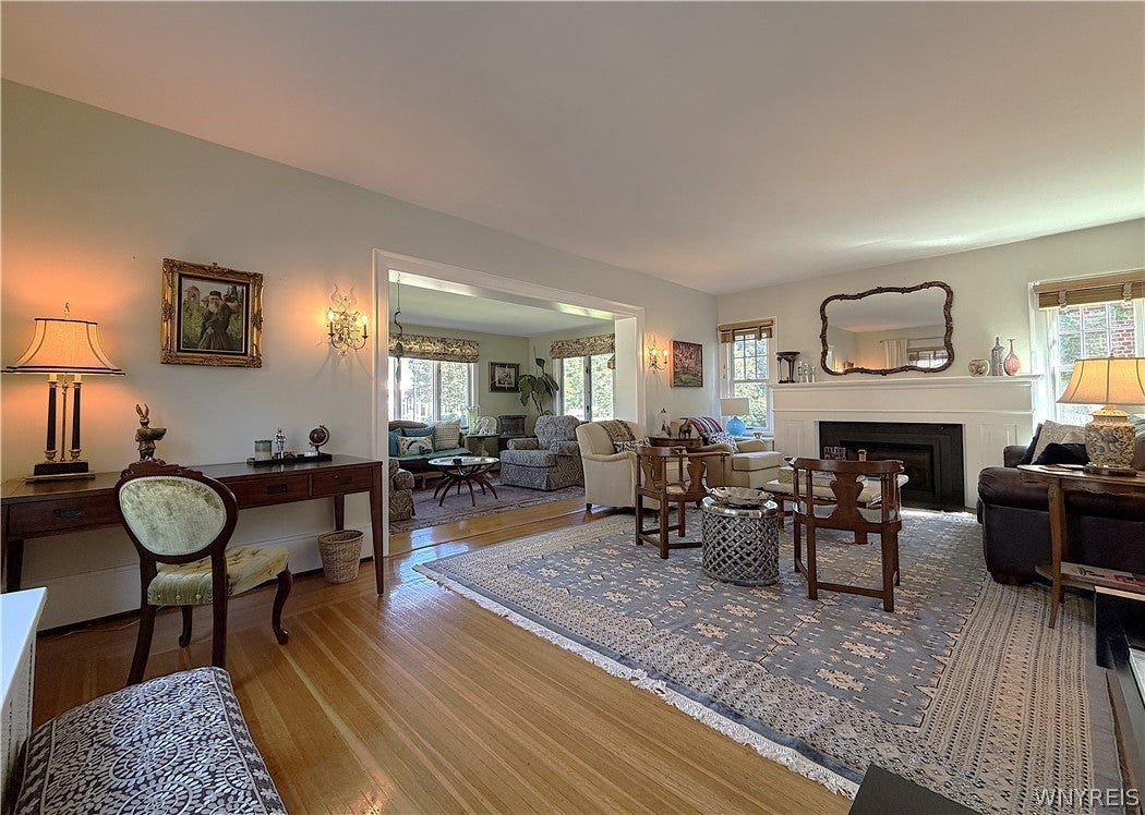 334 Woodbridge Avenue