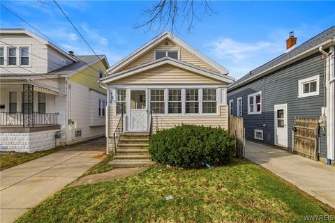 Homes For Sale - 102 Rosedale Street<br/> Buffalo, NY 14207