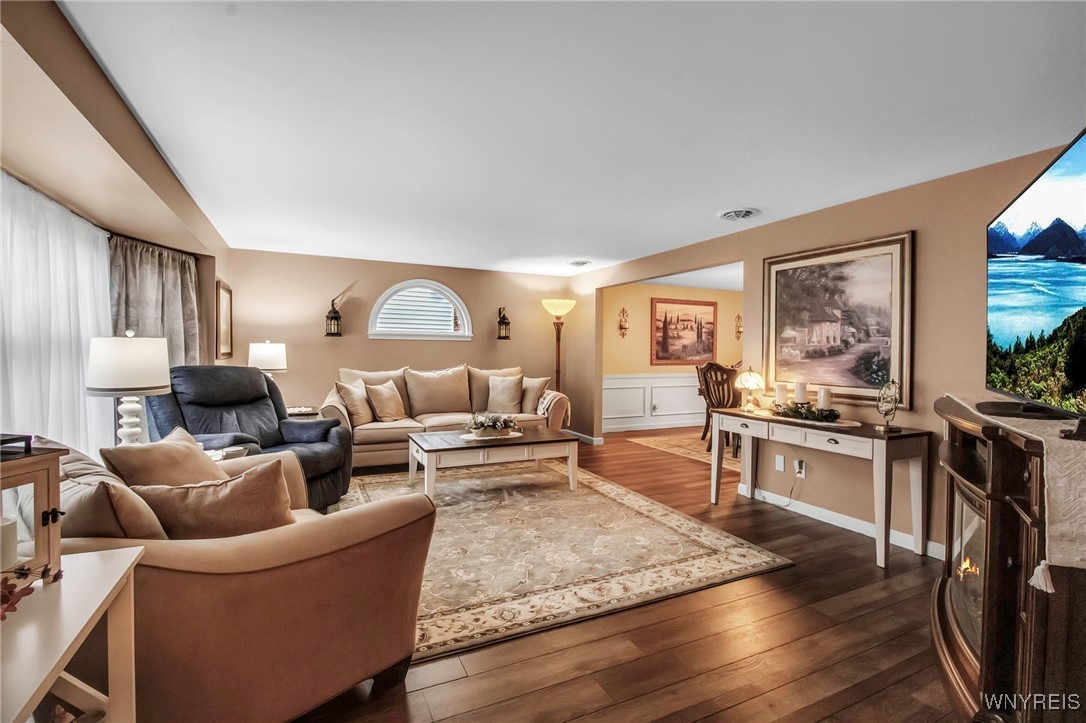 97 Tartan Lane, Amherst, New York image 12