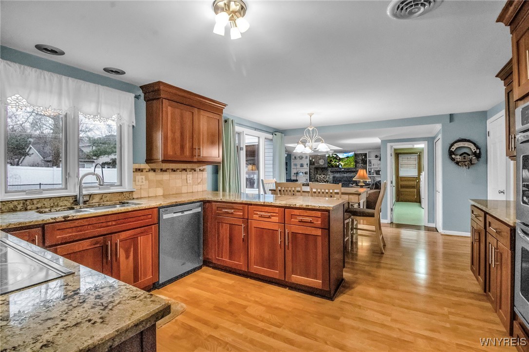 97 Tartan Lane, Amherst, New York image 17