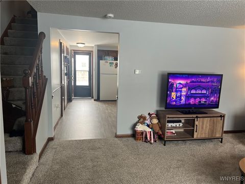 Tiny photo for 929 Remington Drive, North Tonawanda, NY 14120 (MLS # B1660588)