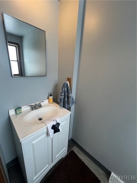 Tiny photo for 929 Remington Drive, North Tonawanda, NY 14120 (MLS # B1660588)