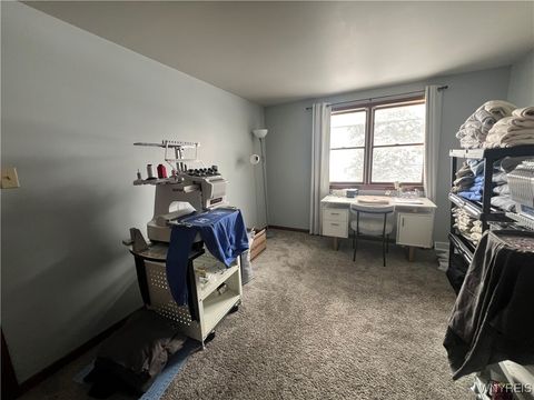 Tiny photo for 929 Remington Drive, North Tonawanda, NY 14120 (MLS # B1660588)