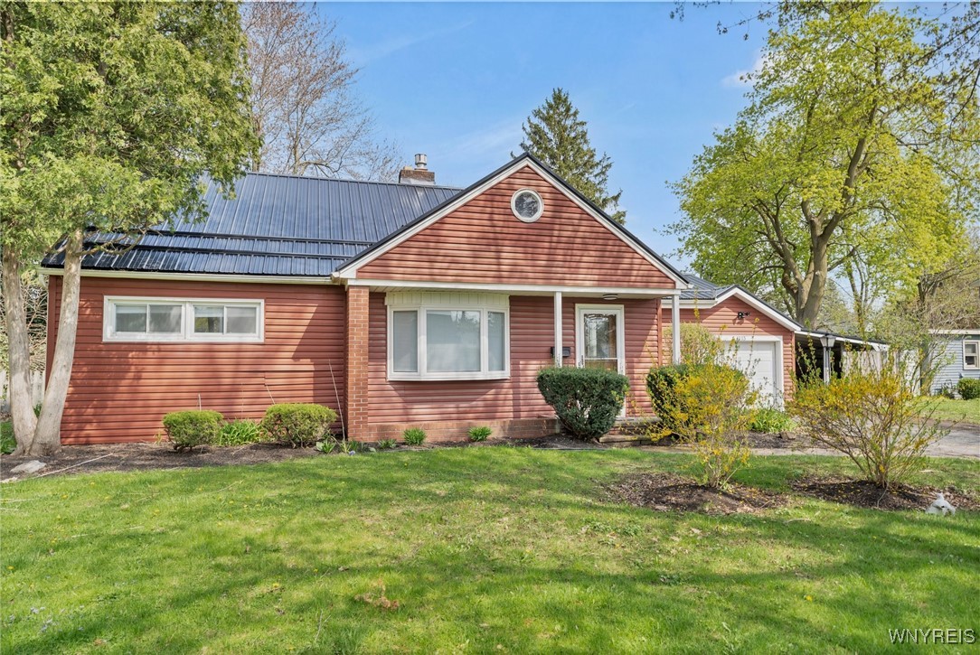 4115 Trailing Drive, Clarence, New York image 3
