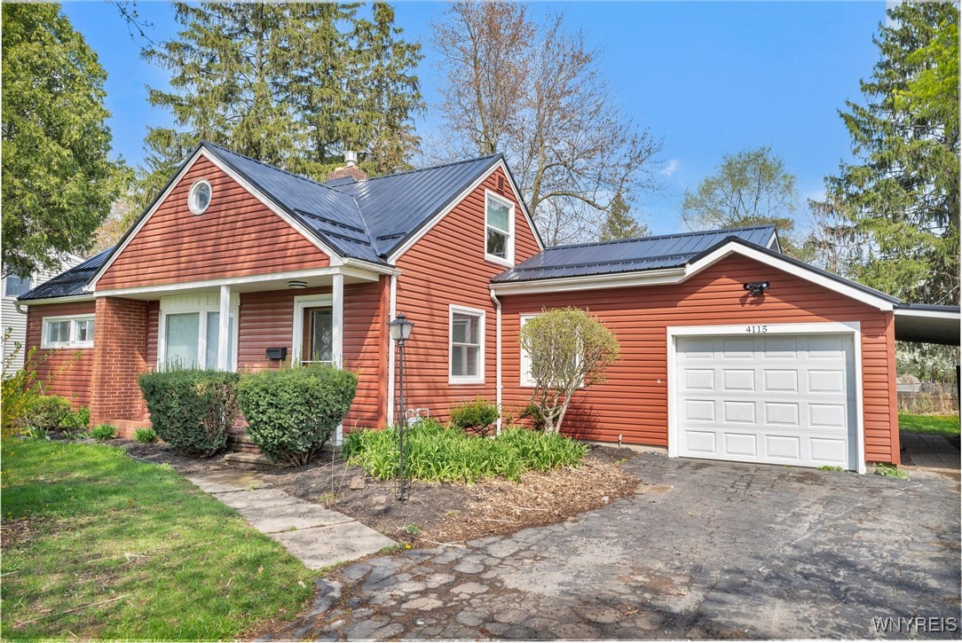 4115 Trailing Drive, Clarence, New York image 4