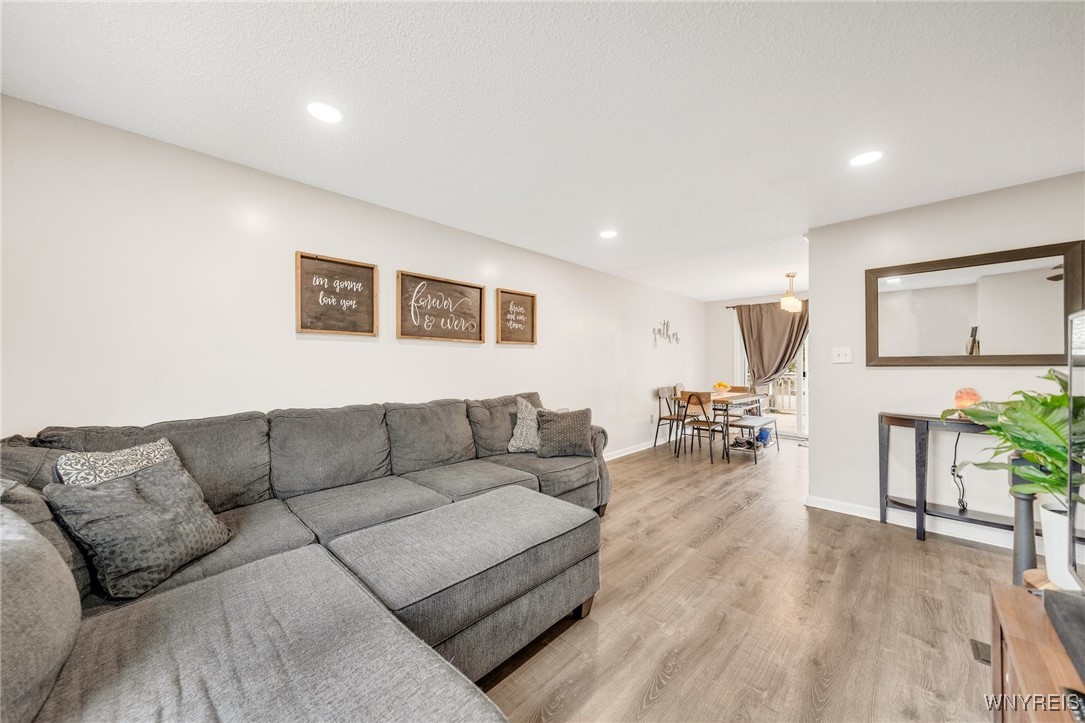 155 Oakhill Dr Drive, Hamburg, New York image 19