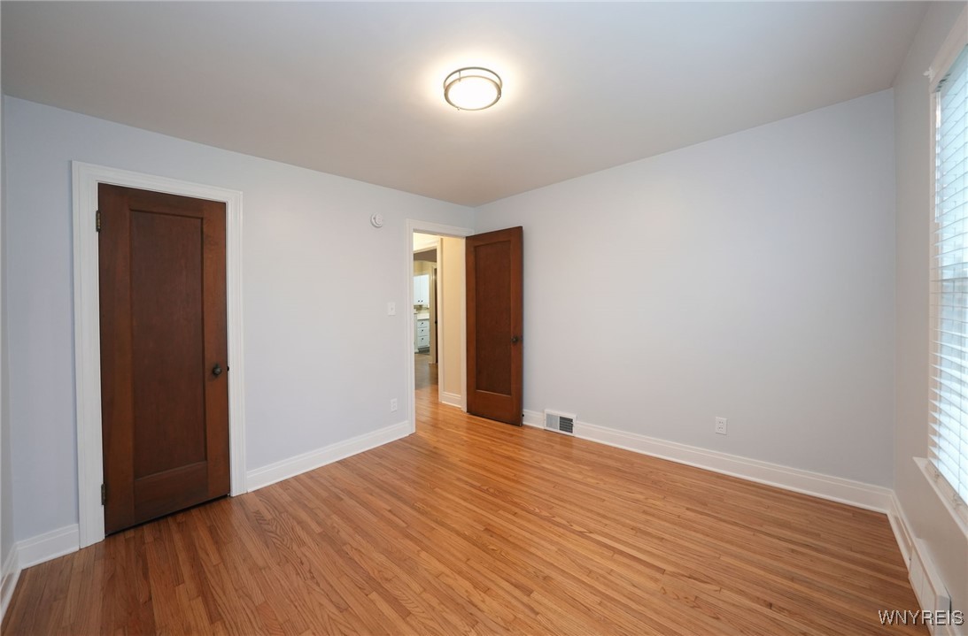 131 Hamilton Boulevard, Tonawanda, New York image 26