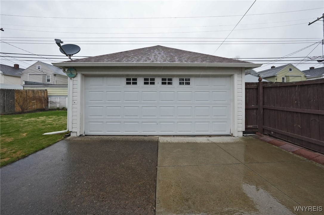 131 Hamilton Boulevard, Tonawanda, New York image 6