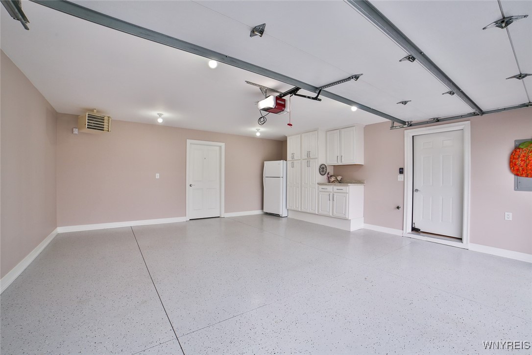 5692 Ferncrest Court #B, Clarence, New York image 35