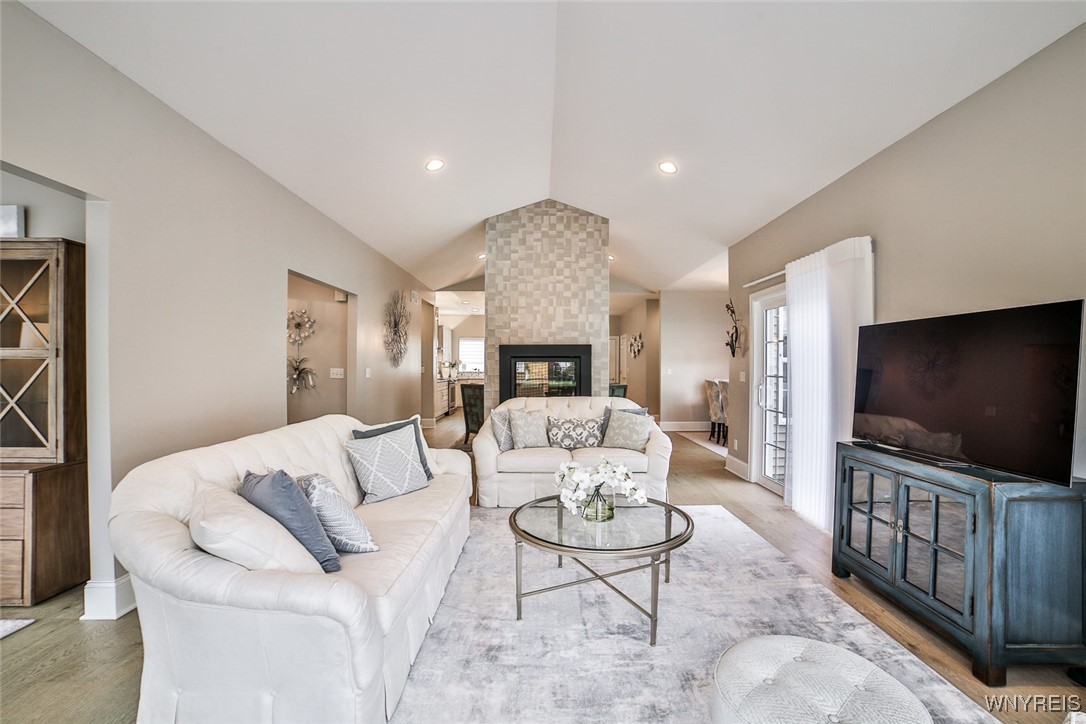 5692 Ferncrest Court #B, Clarence, New York image 13