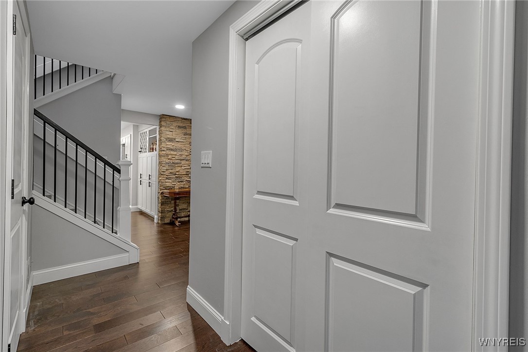 210 Breezewood Common