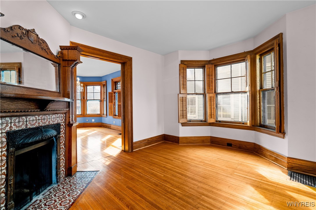359 Parkside Avenue, Buffalo, New York image 19