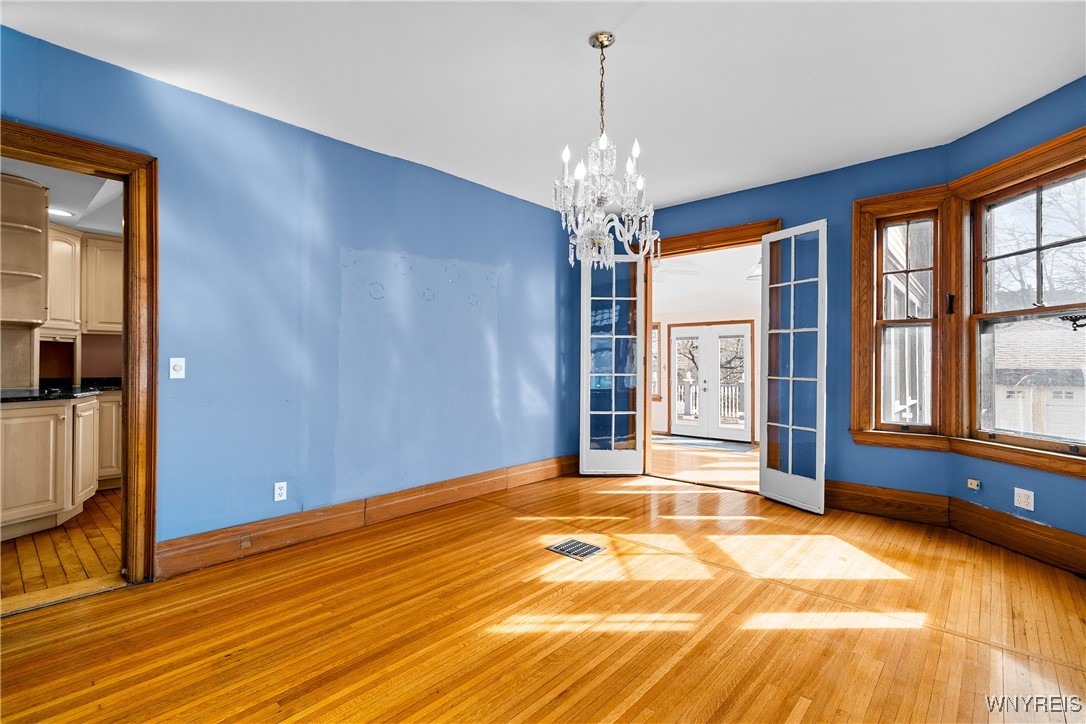 359 Parkside Avenue, Buffalo, New York image 22