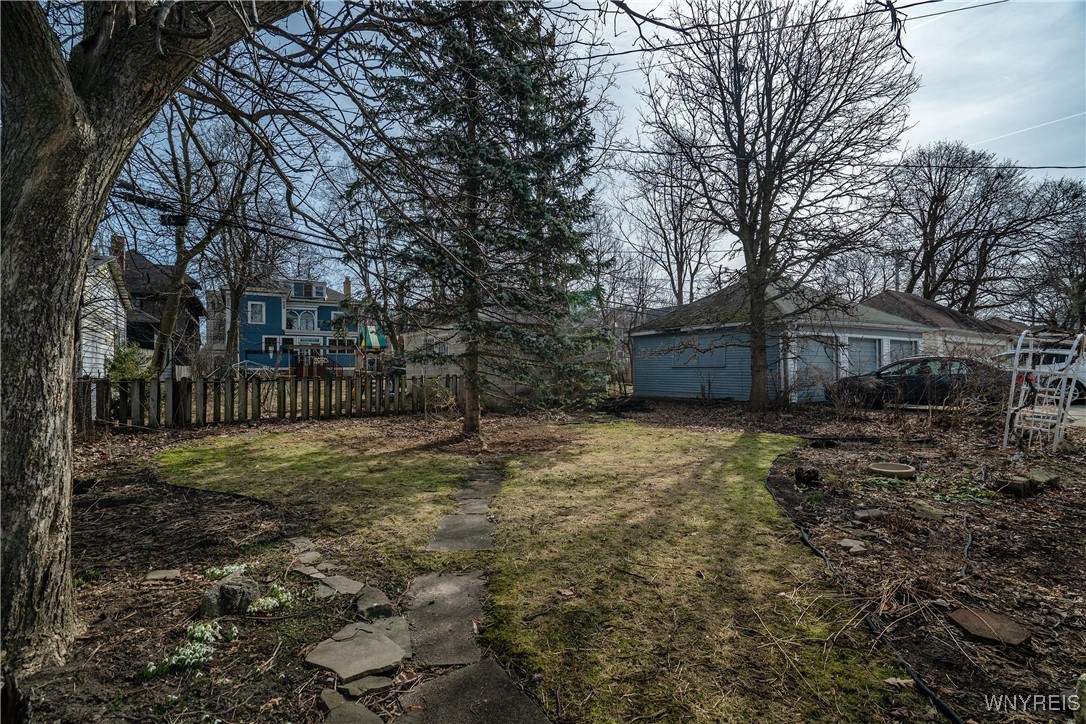 359 Parkside Avenue, Buffalo, New York image 9