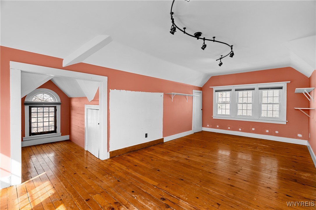 359 Parkside Avenue, Buffalo, New York image 42