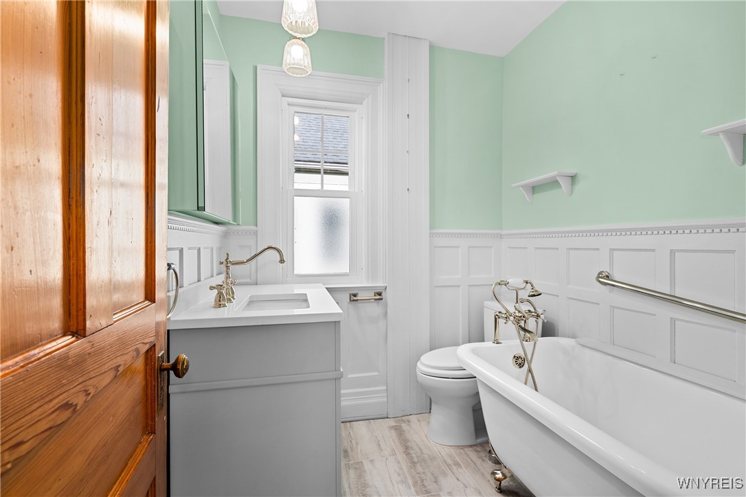 359 Parkside Avenue, Buffalo, New York image 36