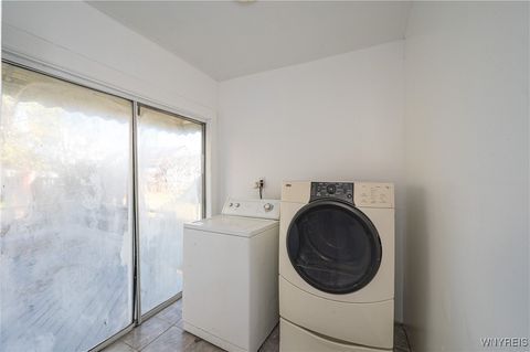 Tiny photo for 88 Lewis Street, Buffalo, NY 14206 (MLS # B1648474)