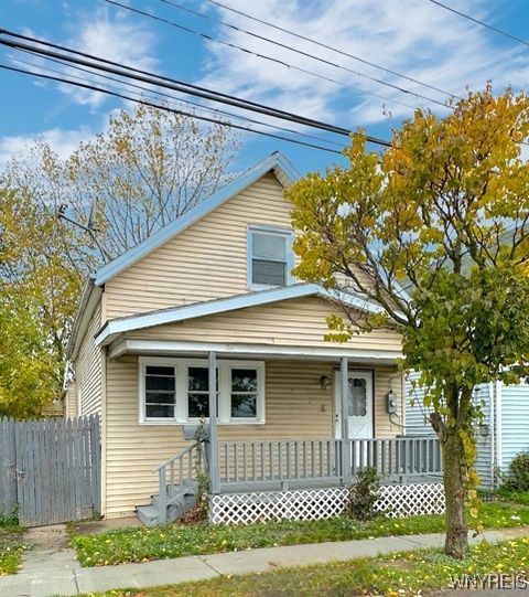 Photo of 88 Lewis Street, Buffalo, NY 14206 (MLS # B1648474)