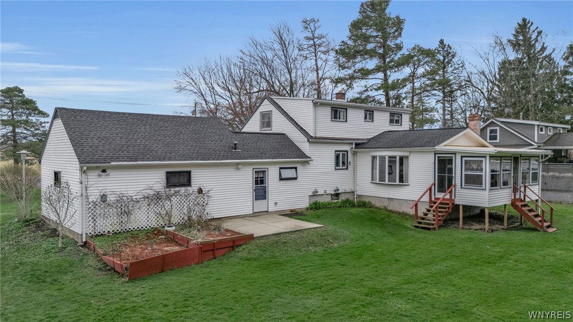 3494 Bowen Road