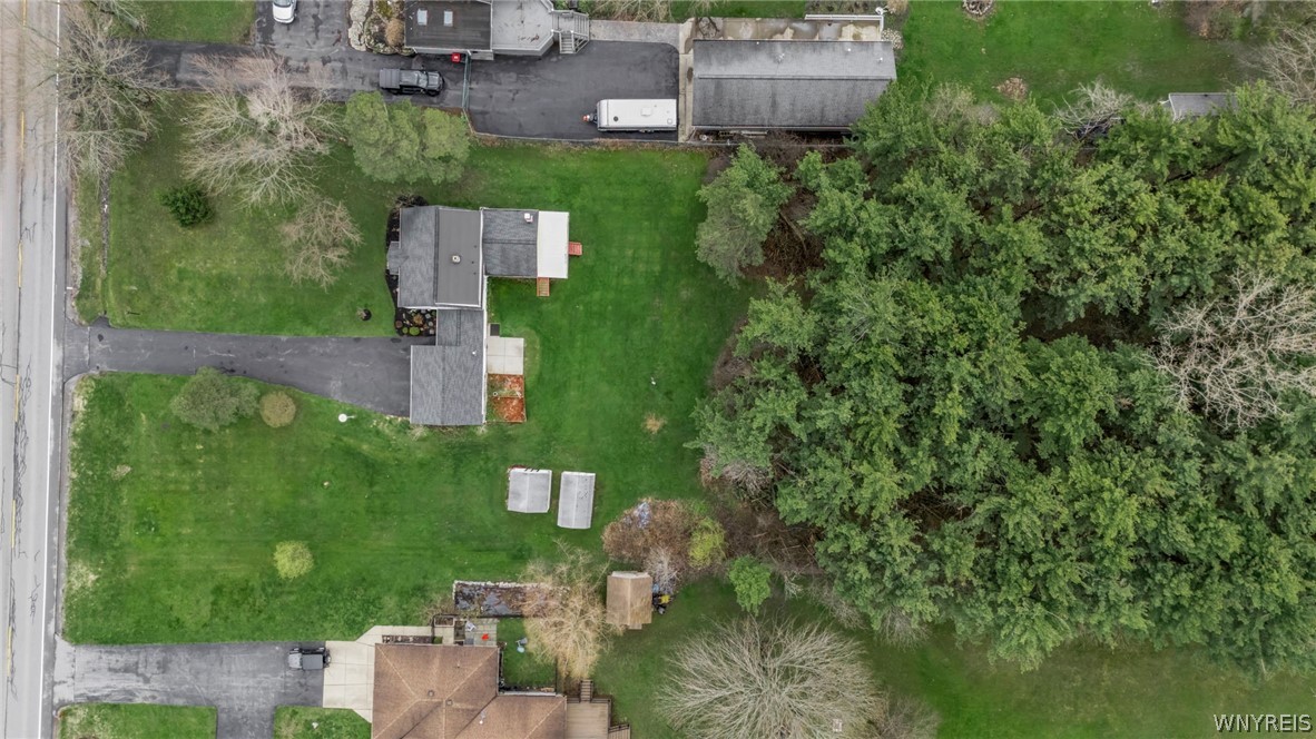 3494 Bowen Road