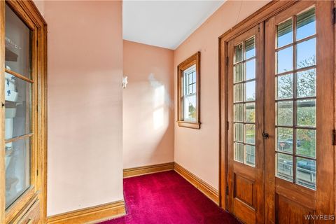 Tiny photo for 60 Granger Place, Buffalo, NY 14222 (MLS # B1652331)