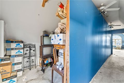 Tiny photo for 60 Granger Place, Buffalo, NY 14222 (MLS # B1652331)