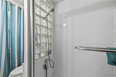 Tiny photo for 60 Granger Place, Buffalo, NY 14222 (MLS # B1652331)