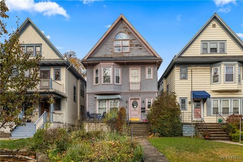 Tiny photo for 60 Granger Place, Buffalo, NY 14222 (MLS # B1652331)