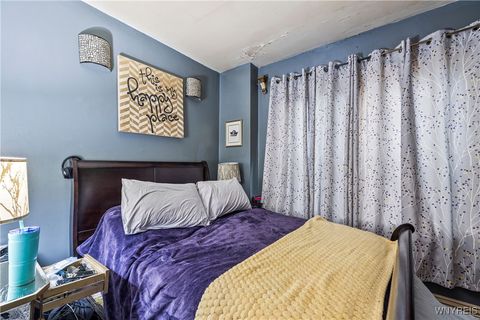 Tiny photo for 60 Granger Place, Buffalo, NY 14222 (MLS # B1652331)