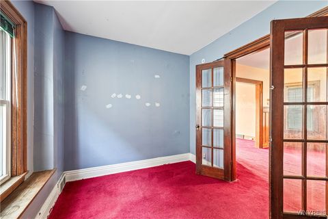 Tiny photo for 60 Granger Place, Buffalo, NY 14222 (MLS # B1652331)