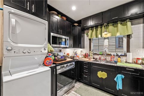 Tiny photo for 60 Granger Place, Buffalo, NY 14222 (MLS # B1652331)