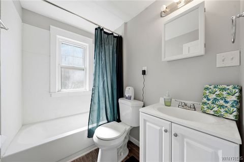 Tiny photo for 51 Delwood Road, Tonawanda, NY 14217 (MLS # B1701322)