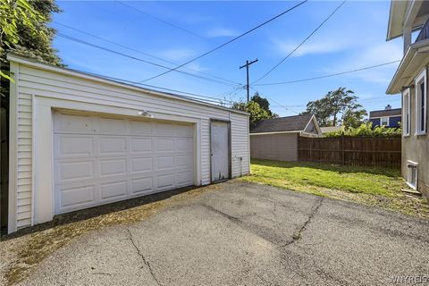 Tiny photo for 51 Delwood Road, Tonawanda, NY 14217 (MLS # B1701322)