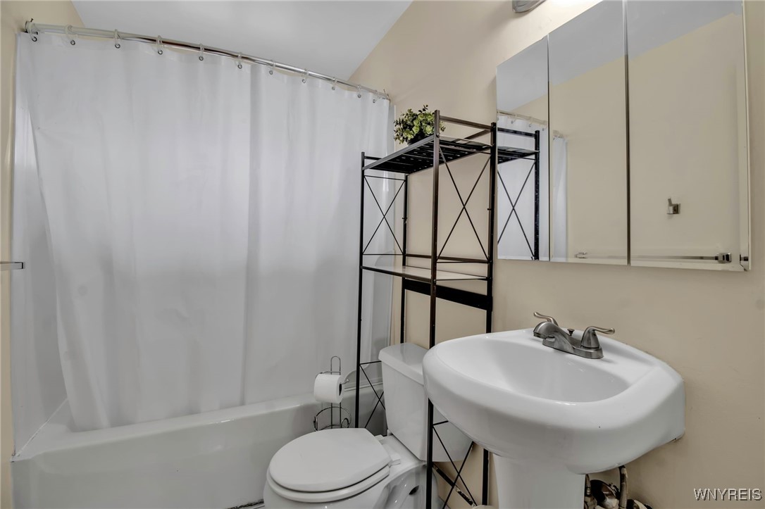 148 Colden Court, Cheektowaga, New York image 23