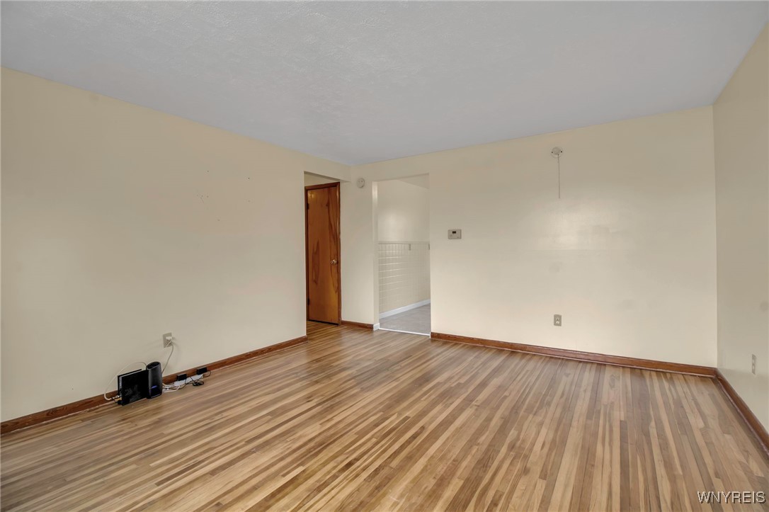 148 Colden Court, Cheektowaga, New York image 7