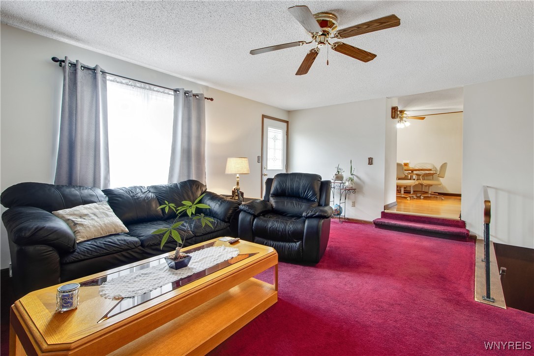 1 Woodstream Drive, Lancaster, New York image 7
