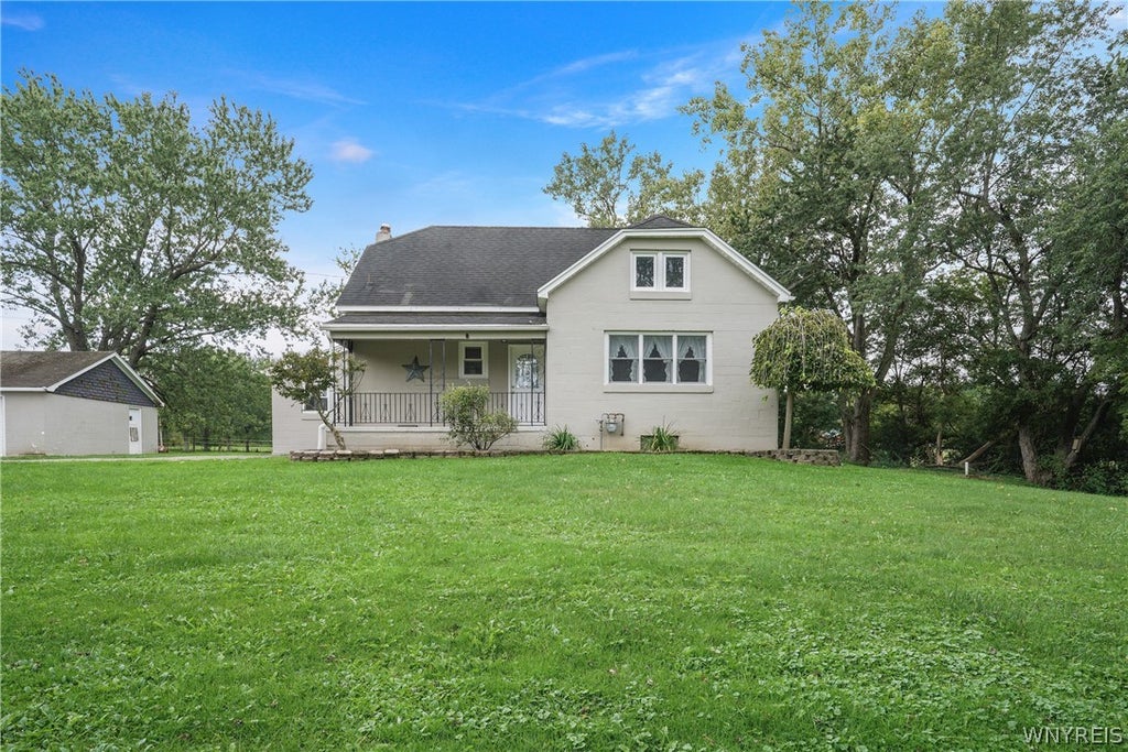 Photo of 5840 Clinton Street, Elma, NY 14059 (MLS # B1716130)
