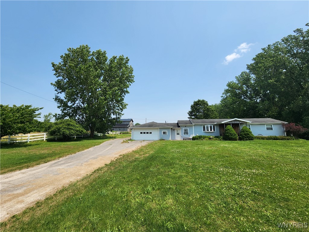 Shelby, New York 14103, United States, 3 Bedrooms Bedrooms, ,2 BathroomsBathrooms,Residential,Pending,165197