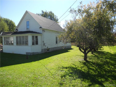 Tiny photo for 1298 Bloomingdale Road, Alabama, NY 14013 (MLS # B1721314)