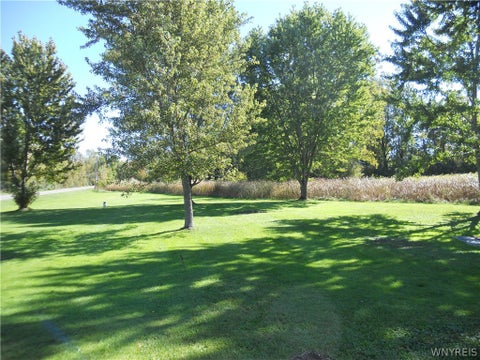 Tiny photo for 1298 Bloomingdale Road, Alabama, NY 14013 (MLS # B1721314)