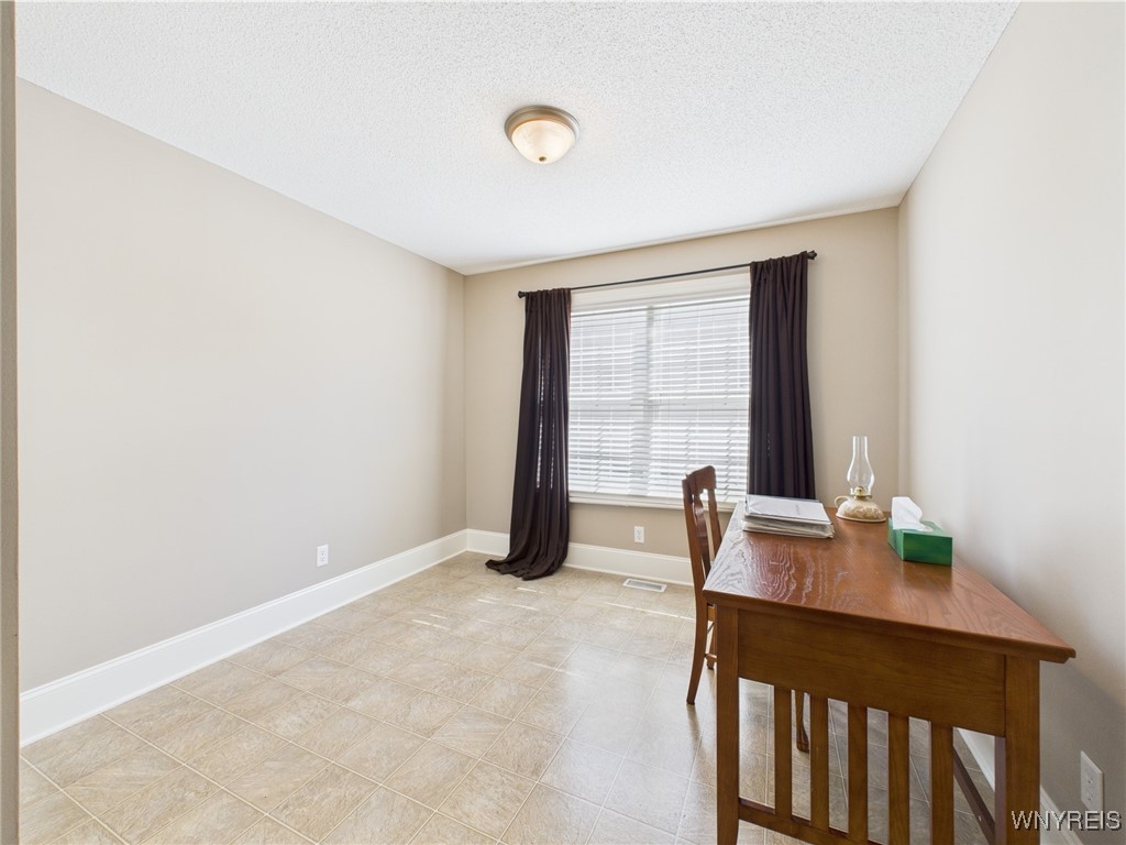 4166 Tisbury Lane, Hamburg, New York image 36
