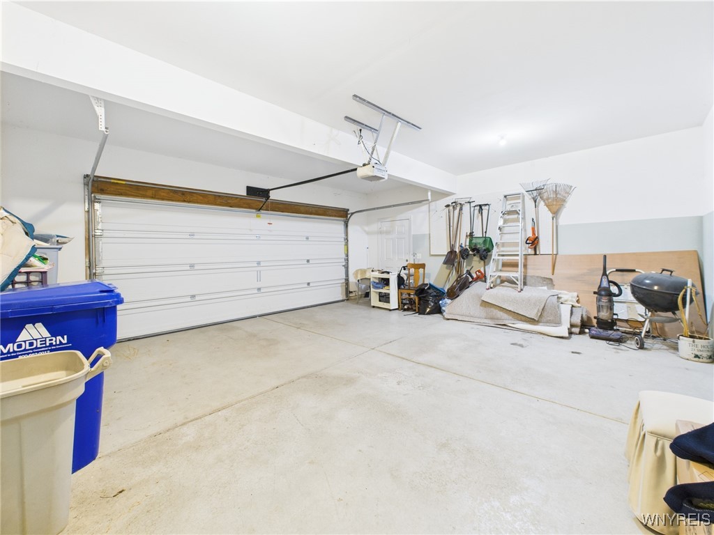 4166 Tisbury Lane, Hamburg, New York image 41